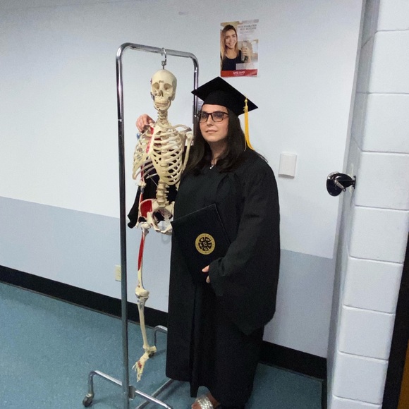 Meet your Posher, Marla - Picture 2 of 9